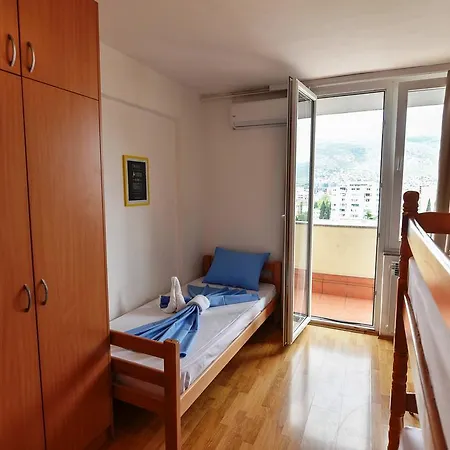 Studentski Centar بيت شباب *