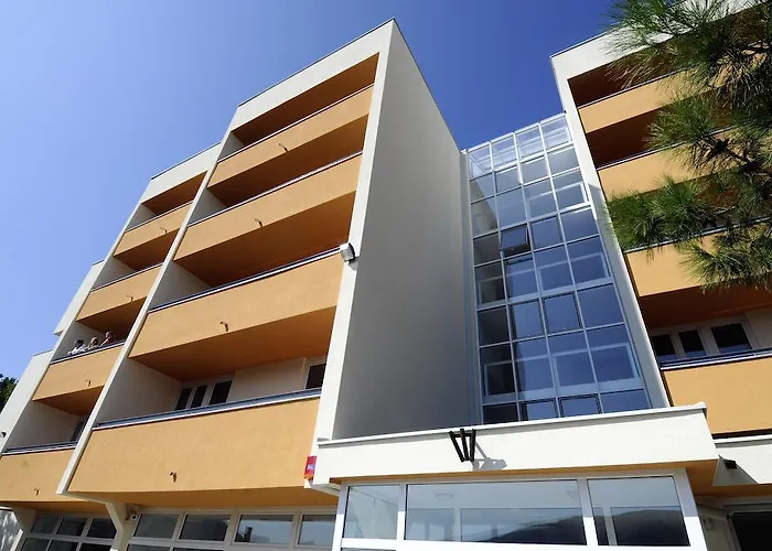 Studentski Centar * Mostar